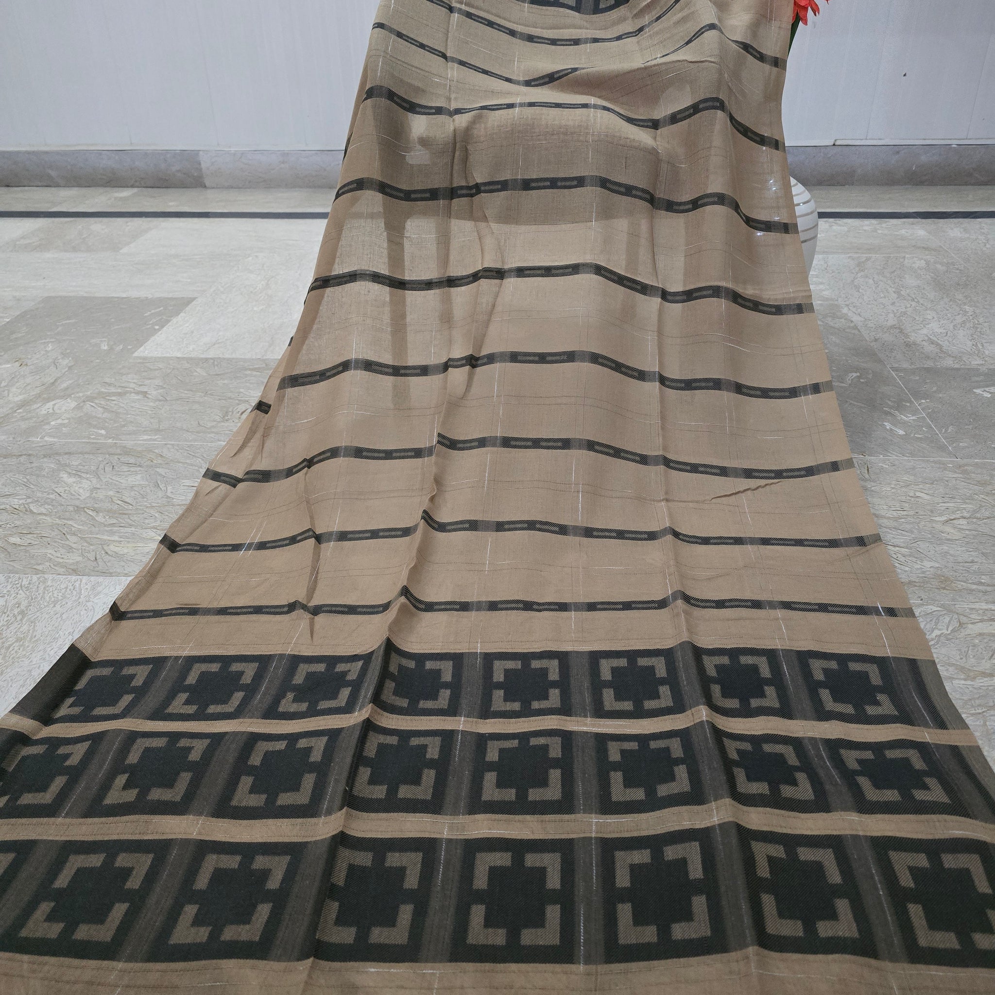 Zeest Khaadi Loan Print Scarf