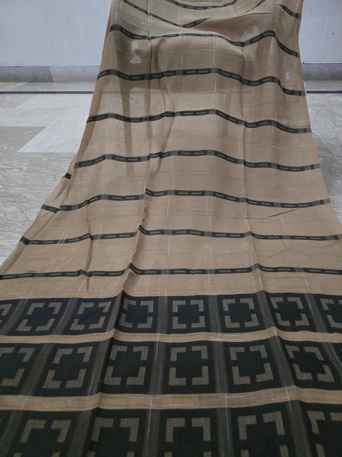 Zeest Khaadi Loan Print Scarf