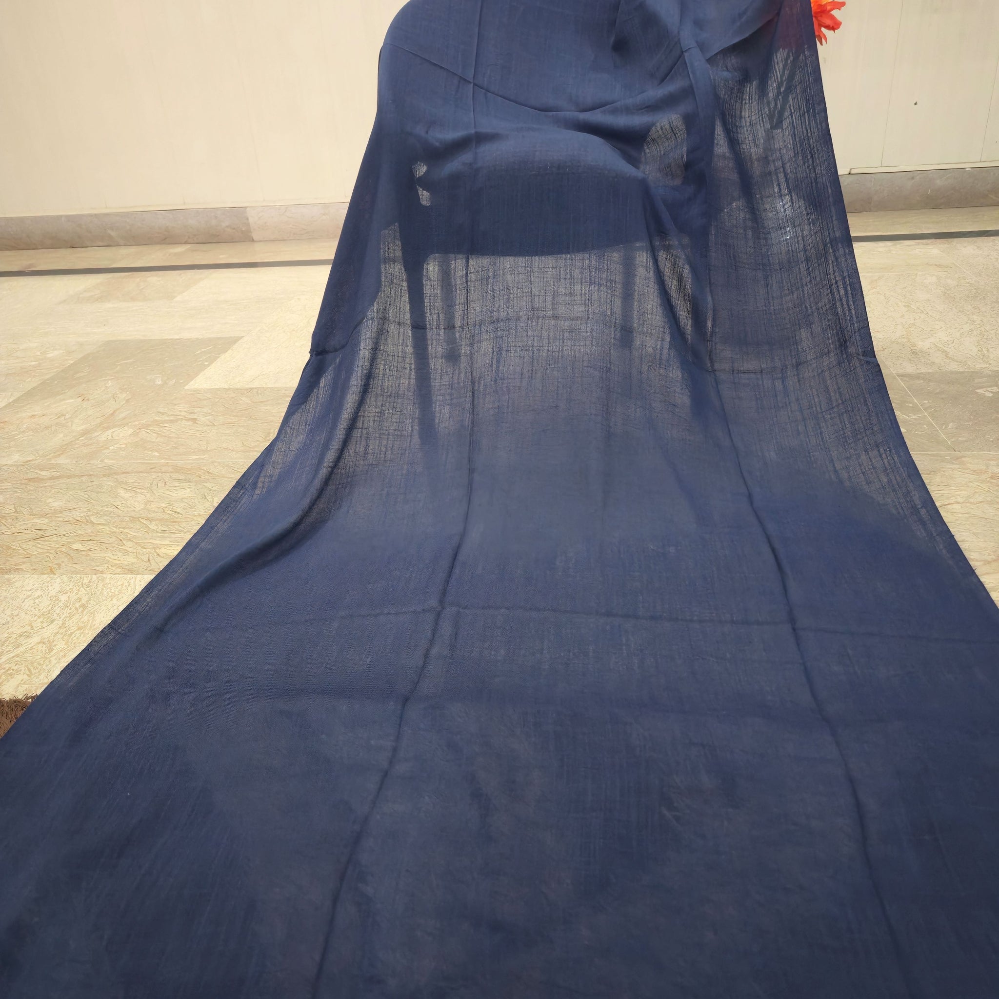 Mumkin Slub Lawn Kashmiri Plain Scarf