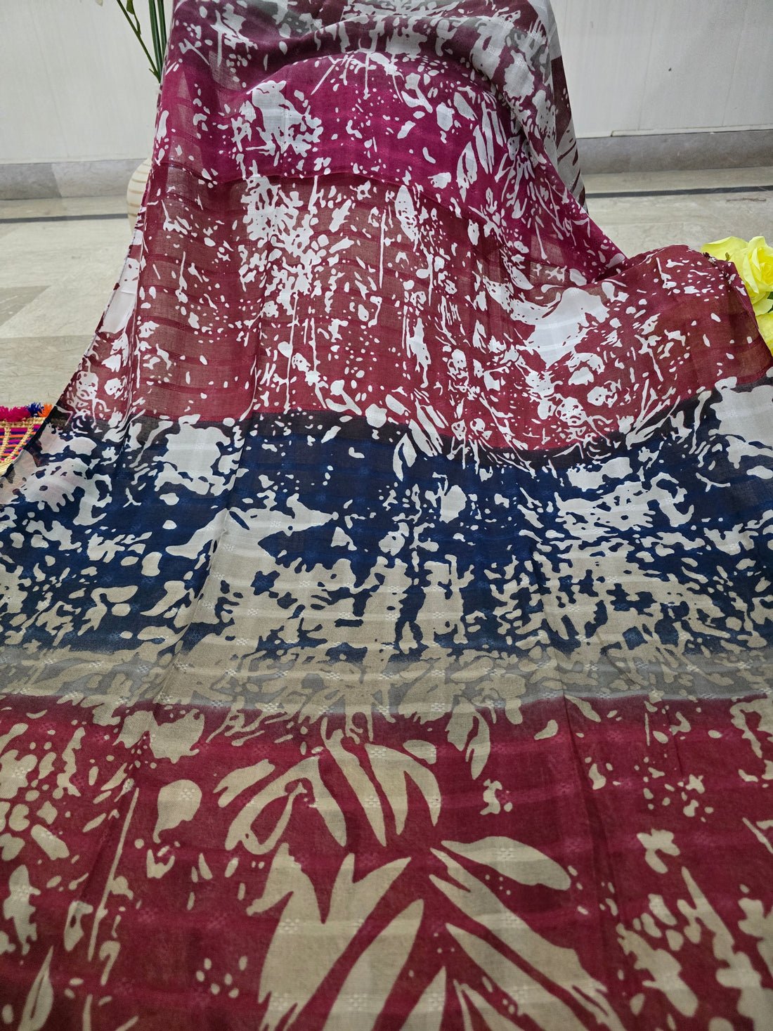 Kaavish Tarkashi Arabic Lawn Scarf