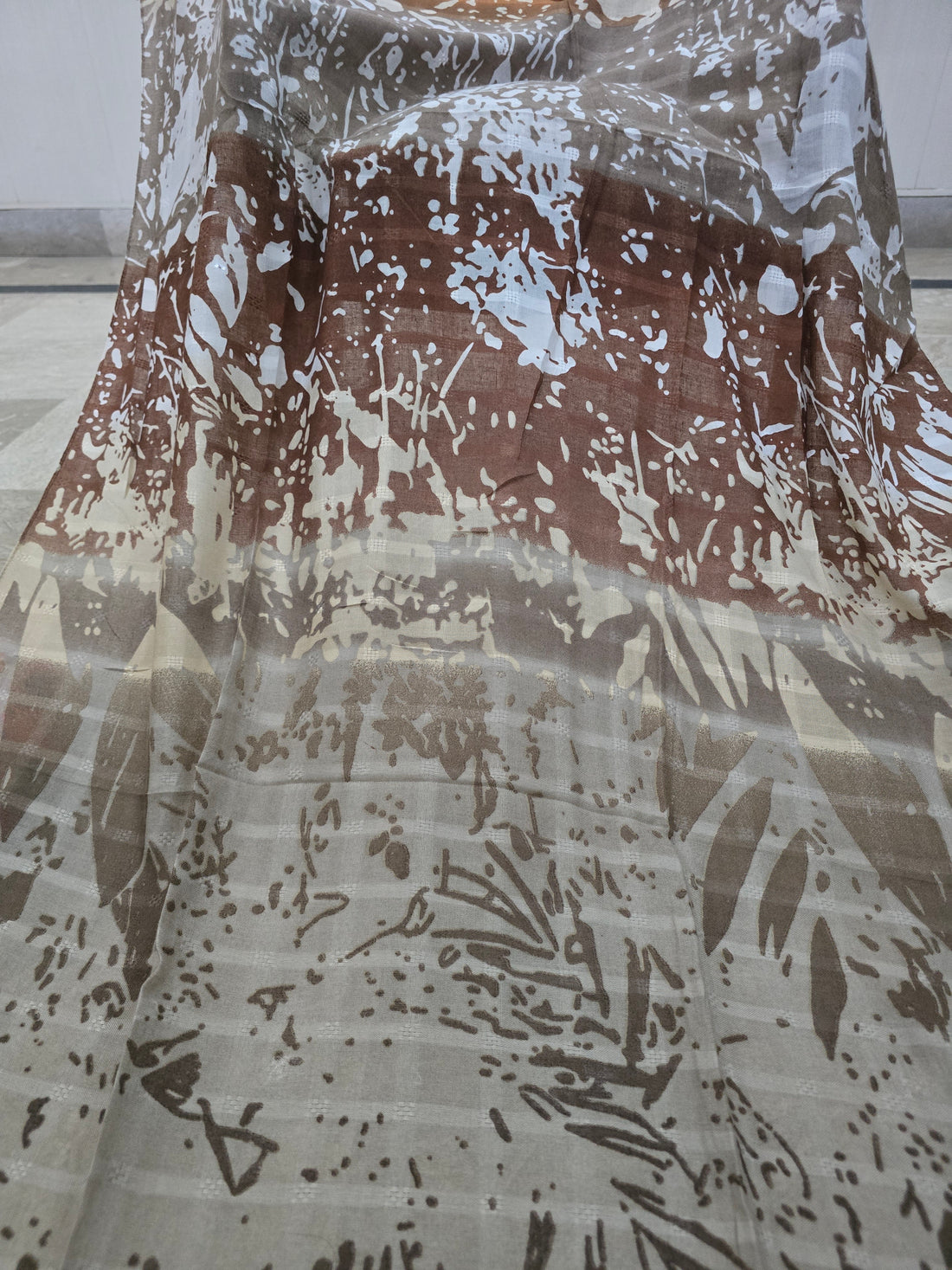 Suroor Tarkashi Arabic Lawn Scarf