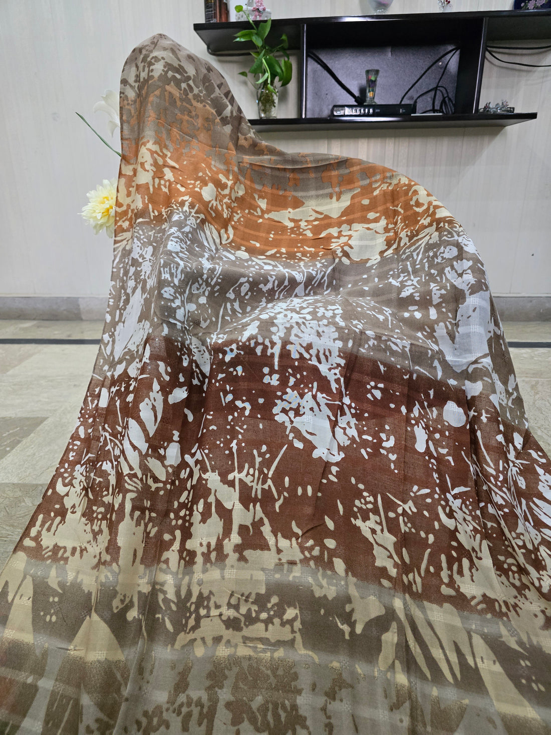 Suroor Tarkashi Arabic Lawn Scarf