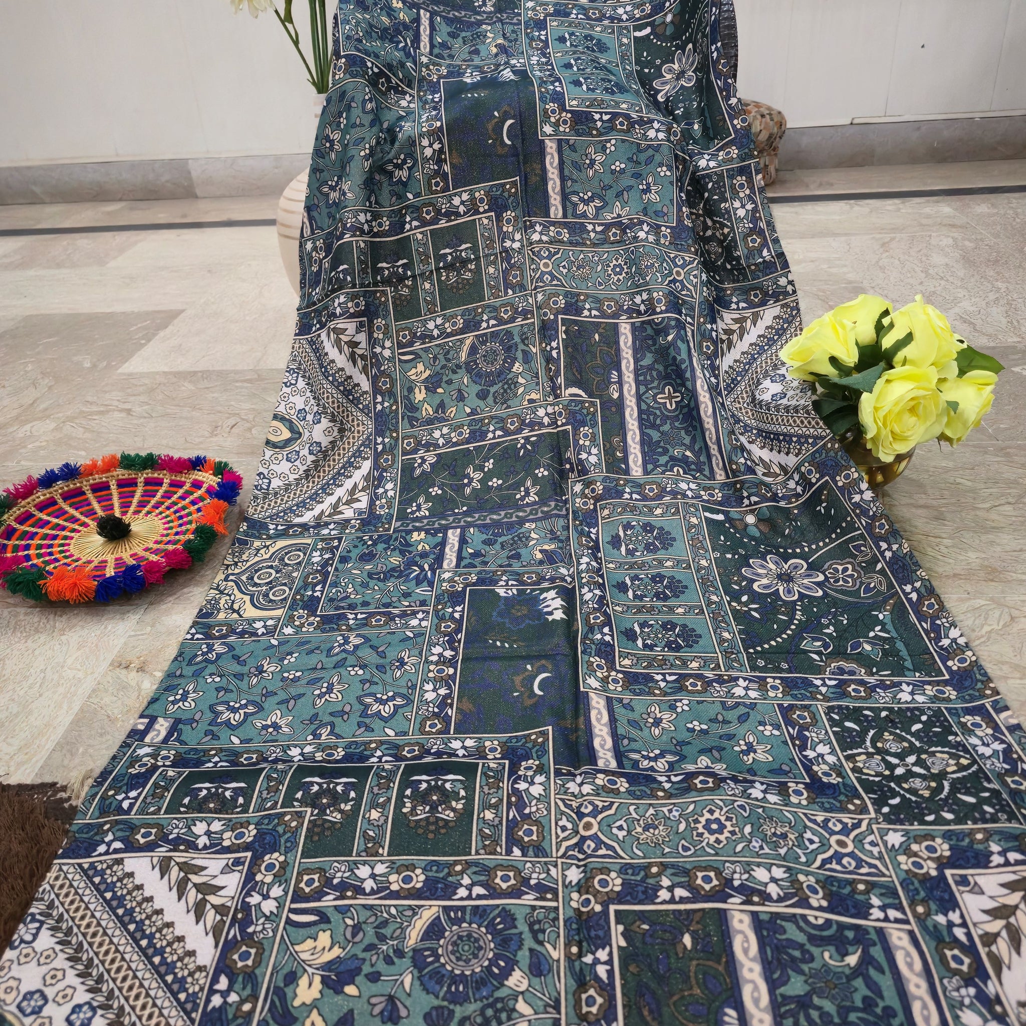 Taj Mahal Wool Digital Print Multicolour Scarf