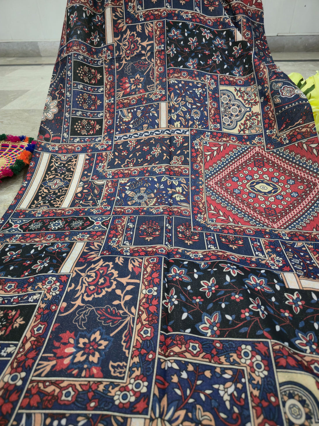 Azmat Wool Digital Print Multicolour Scarf