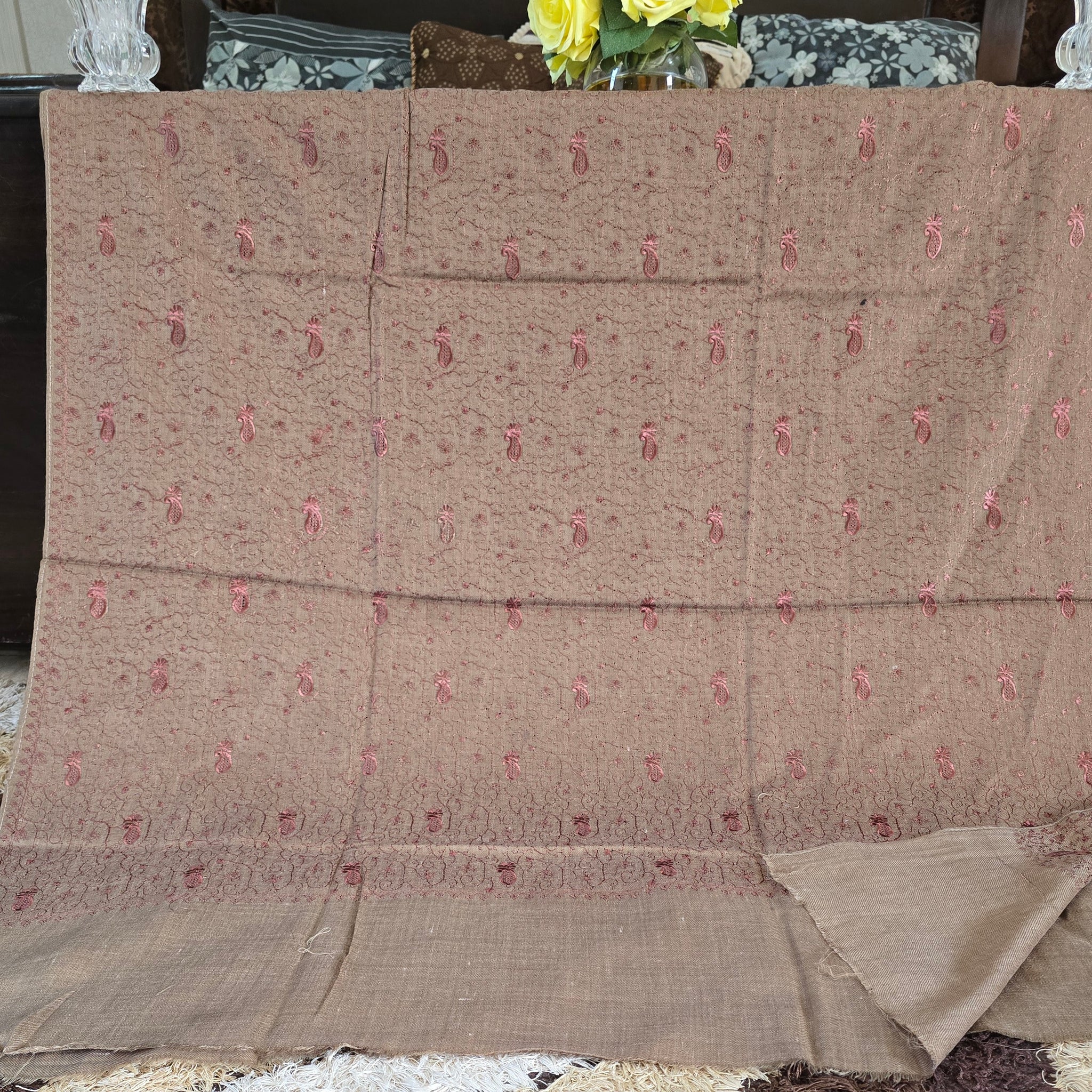 Zarqaam Embroidered Jawad 72 Gram Shawl