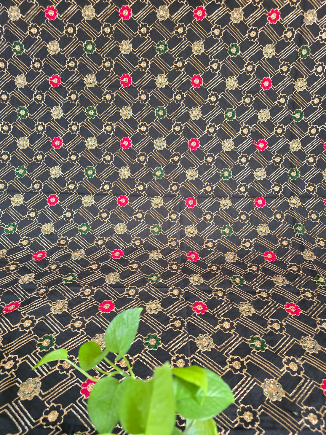 Lakeer Jawad Arabic Swiss Shawl