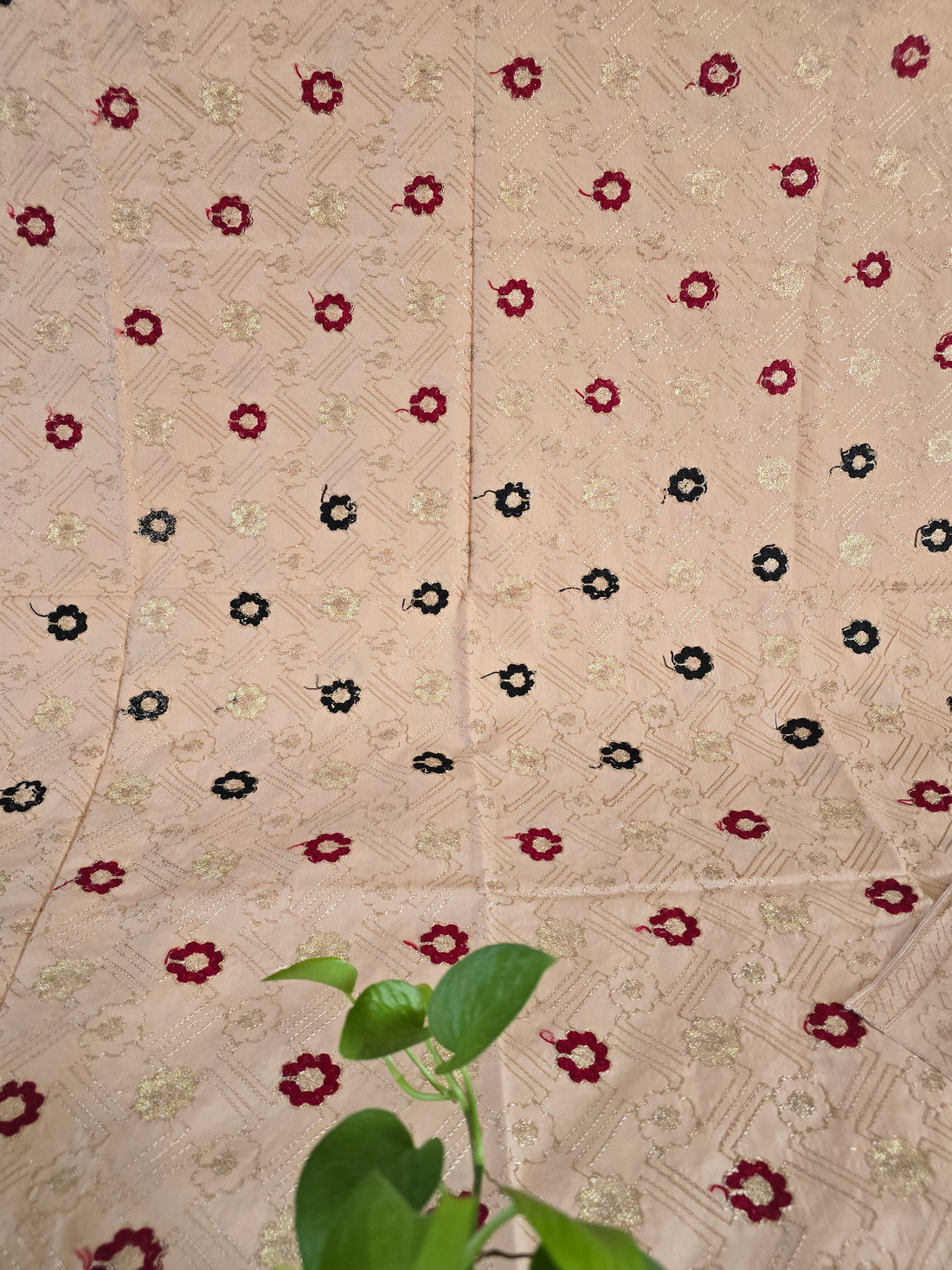 Kaarigari Jawad Arabic Swiss Shawl