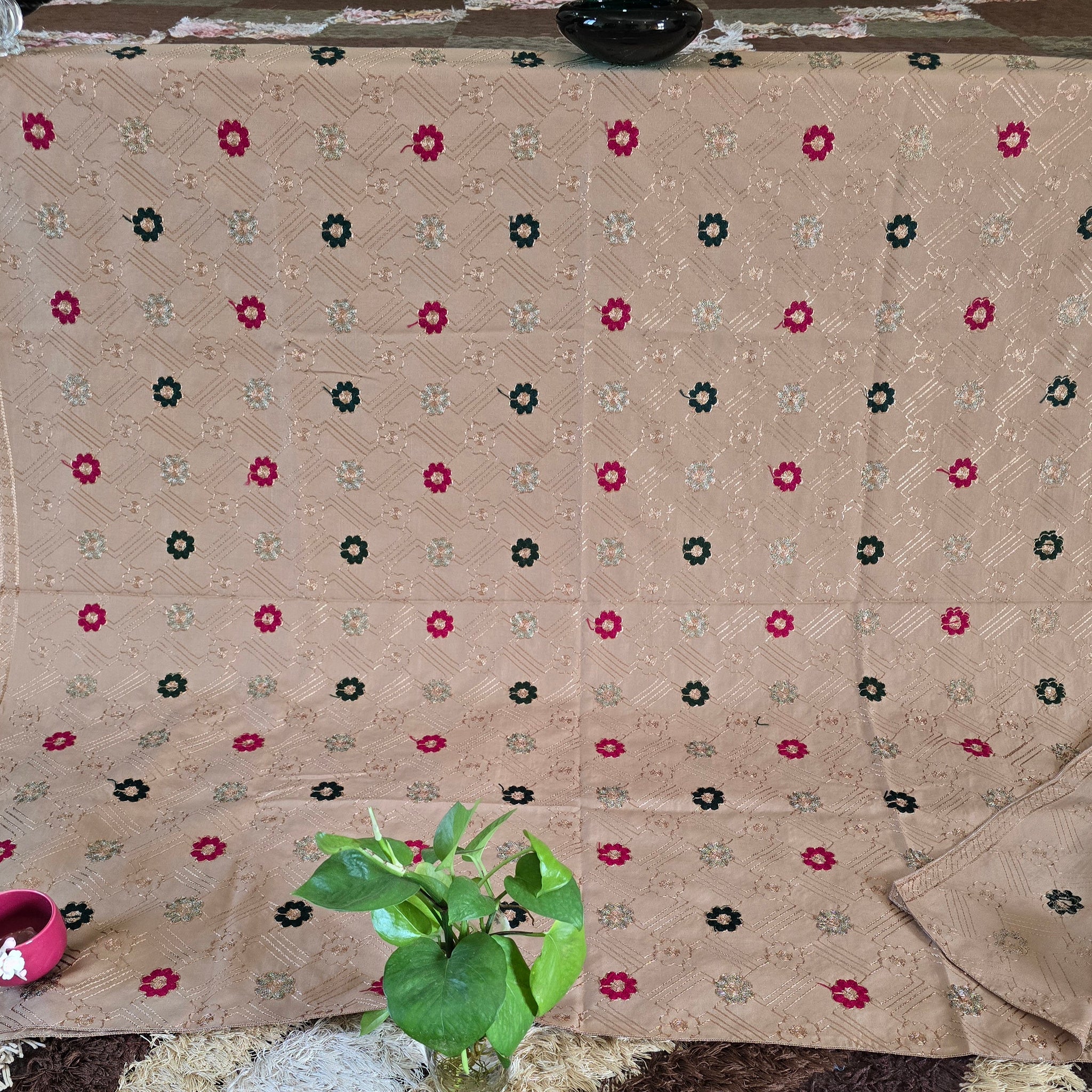 Sozni Jawad Arabic Swiss Shawl