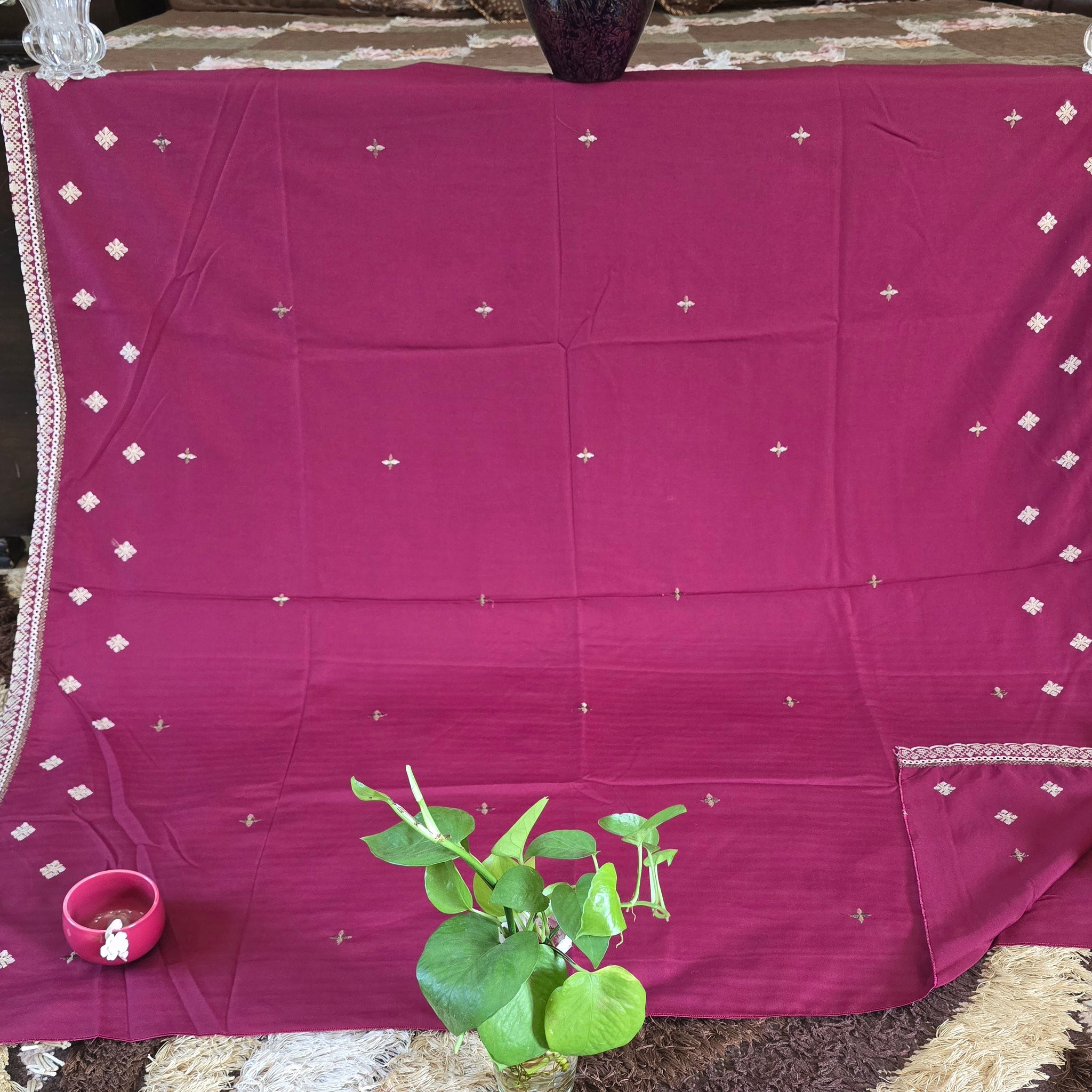 Tarseel Embroidered Jawad Arabic Swiss Shawl