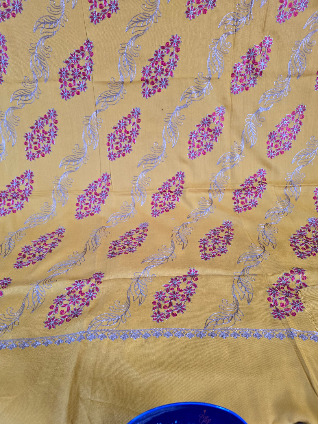 Rangrez Jawad 72 Gram Shawl