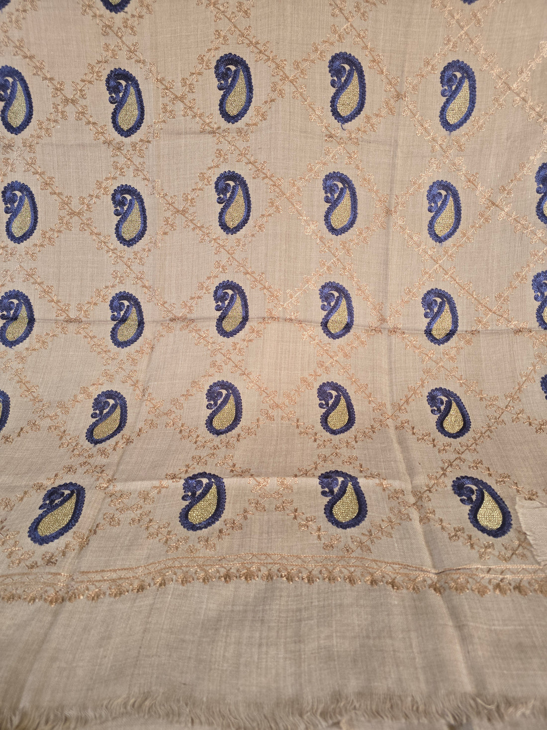 Sozni Jawad 72 Gram Shawl